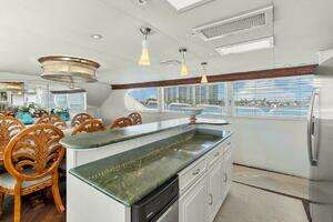 1984 Broward 110 Motor Yacht thumbnail 15