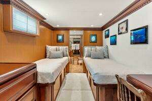 1984 Broward 110 Motor Yacht thumbnail 30