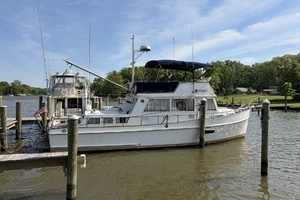 1986 Grand Banks Classic thumbnail 2