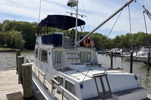1986 Grand Banks Classic thumbnail 6