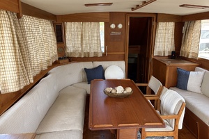 Radius 42ft Grand Banks Yacht For Sale