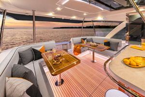 72ft Riviera Yacht For Sale