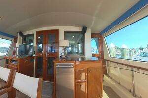 1982 Hatteras LRC thumbnail 4