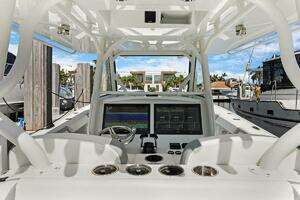 2020 Yellowfin Center Console thumbnail 4