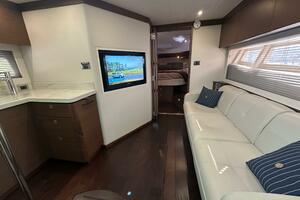 Photo 4867825 for 2013 Sea Ray 410 Sundancer  