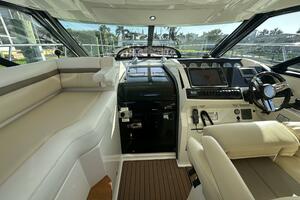 Photo 4867836 for 2013 Sea Ray 410 Sundancer  