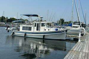Pharm Life 34ft Nordic Tugs Yacht For Sale