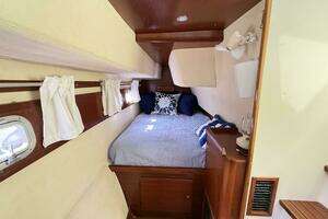 1999 Fountaine Pajot Maryland 37 thumbnail 14