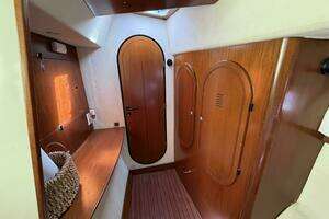 1999 Fountaine Pajot Maryland 37 thumbnail 17