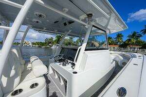 2021 Yellowfin 42 thumbnail 28