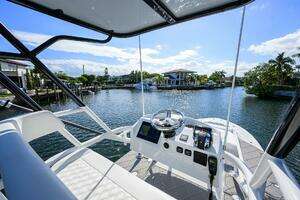 2021 Yellowfin 42 thumbnail 35