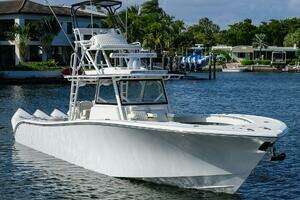 2021 Yellowfin 42 thumbnail 5