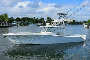 2021 Yellowfin 42 thumbnail 7