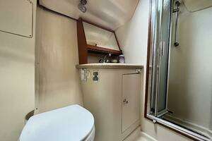 2008 Hunter 41 Deck Salon thumbnail 22