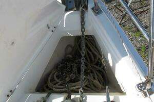 2008 Hunter 41 Deck Salon thumbnail 43
