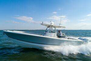 Wound Tight 2021 Regulator 34 Center Console Yacht For Sale in Hampton VA