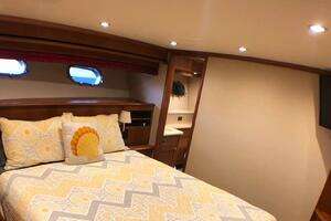 2008 Pacific Mariner 85 Motoryacht thumbnail 27