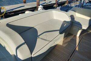 BLUE 50ft Beneteau Yacht For Sale