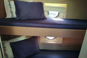 BLUE 50ft Beneteau Yacht For Sale