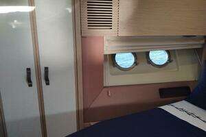 BLUE 50ft Beneteau Yacht For Sale