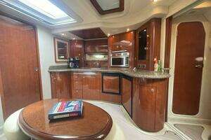 2005 Sea Ray 420 Sundancer thumbnail 10