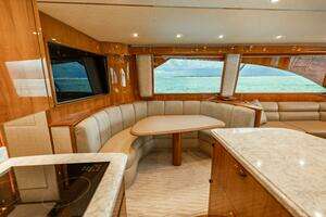 2017 Viking 66 Convertible thumbnail 9