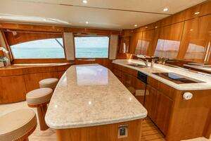 2017 Viking 66 Convertible thumbnail 13