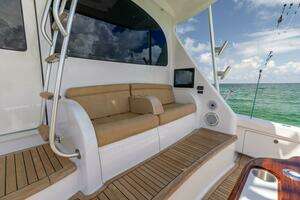 2017 Viking 66 Convertible thumbnail 35