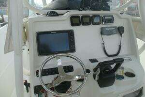 2013 Sailfish 270 CC thumbnail 6