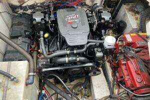 2006 Larson 274 Cabrio thumbnail 17