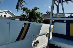 30ft Wellcraft Yacht For Sale
