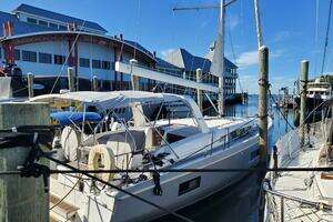 2019 Beneteau Oceanis 46.1 thumbnail 2