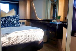 58ft Absolute Yacht For Sale
