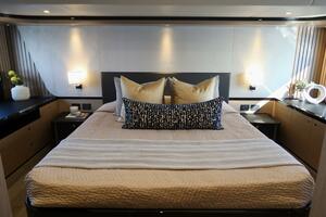 58ft Absolute Yacht For Sale