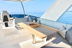 58ft Absolute Yacht For Sale