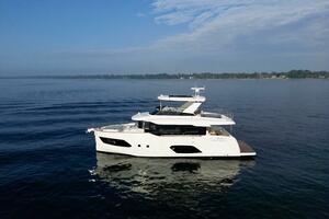 58ft Absolute Yacht For Sale