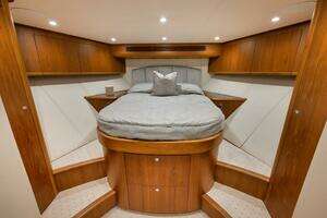 2016 Merritt 86' Enclosed Flybridge thumbnail 51
