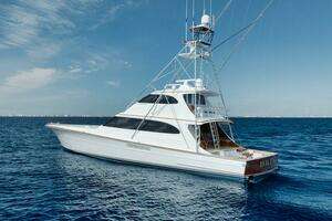 2016 Merritt 86' Enclosed Flybridge thumbnail 3