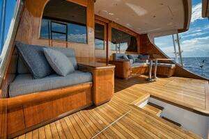 2016 Merritt 86' Enclosed Flybridge thumbnail 16