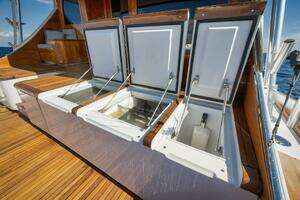 2016 Merritt 86' Enclosed Flybridge thumbnail 20