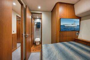 2016 Merritt 86' Enclosed Flybridge thumbnail 55