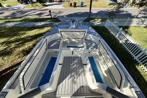 23ft World Cat Yacht For Sale