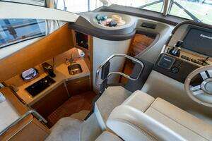 2013 Azimut 40 Flybridge thumbnail 15