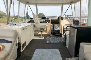 1985 Bayliner 4550 Motoryacht thumbnail 56
