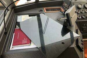 1985 Bayliner 4550 Motoryacht thumbnail 47