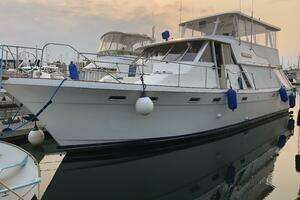 1985 Bayliner 4550 Motoryacht thumbnail 1