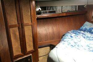 1985 Bayliner 4550 Motoryacht thumbnail 32