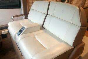 2012 Monte Carlo Yachts 76 thumbnail 34