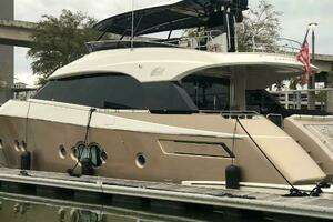2012 Monte Carlo Yachts 76 thumbnail 6