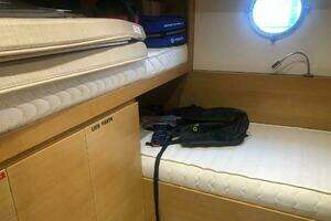 2012 Monte Carlo Yachts 76 thumbnail 15